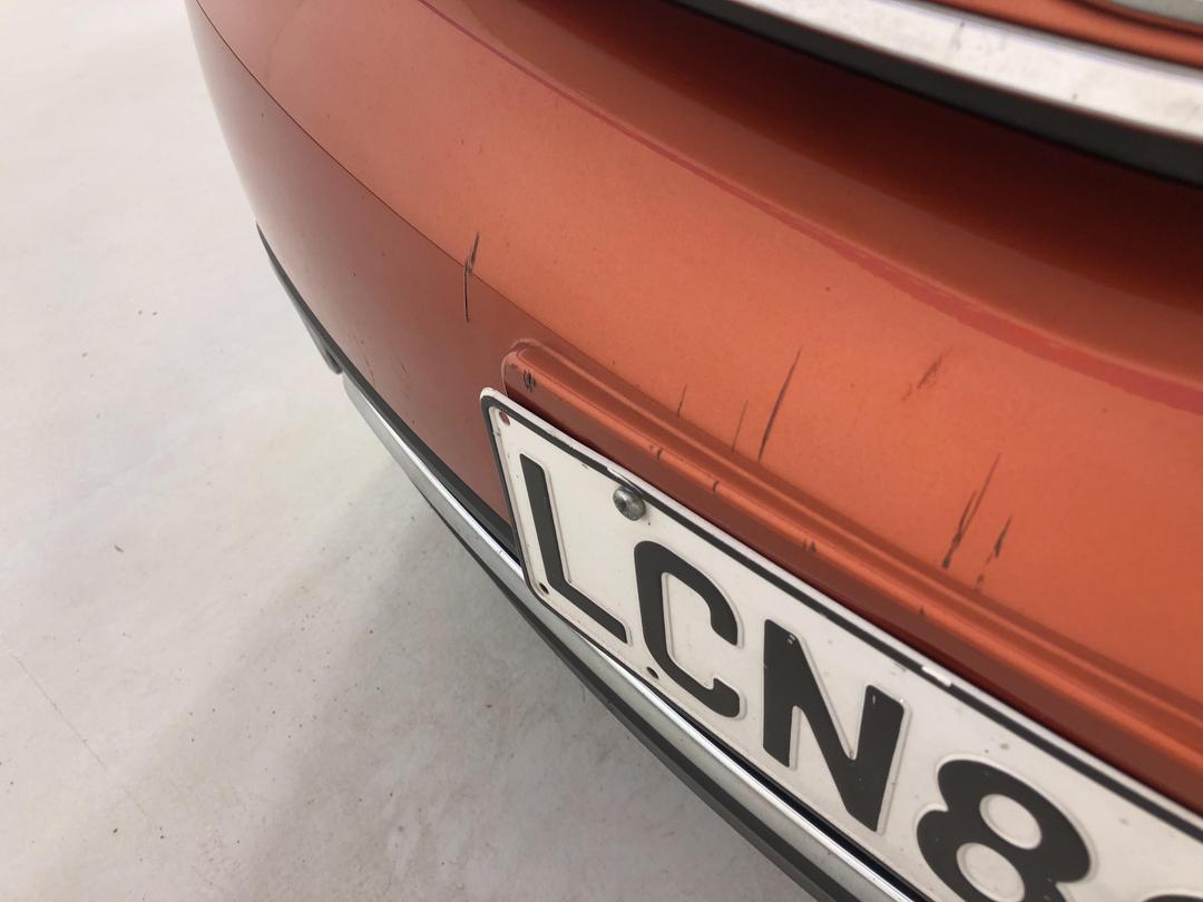 Photo '23' of Mazda Verisa