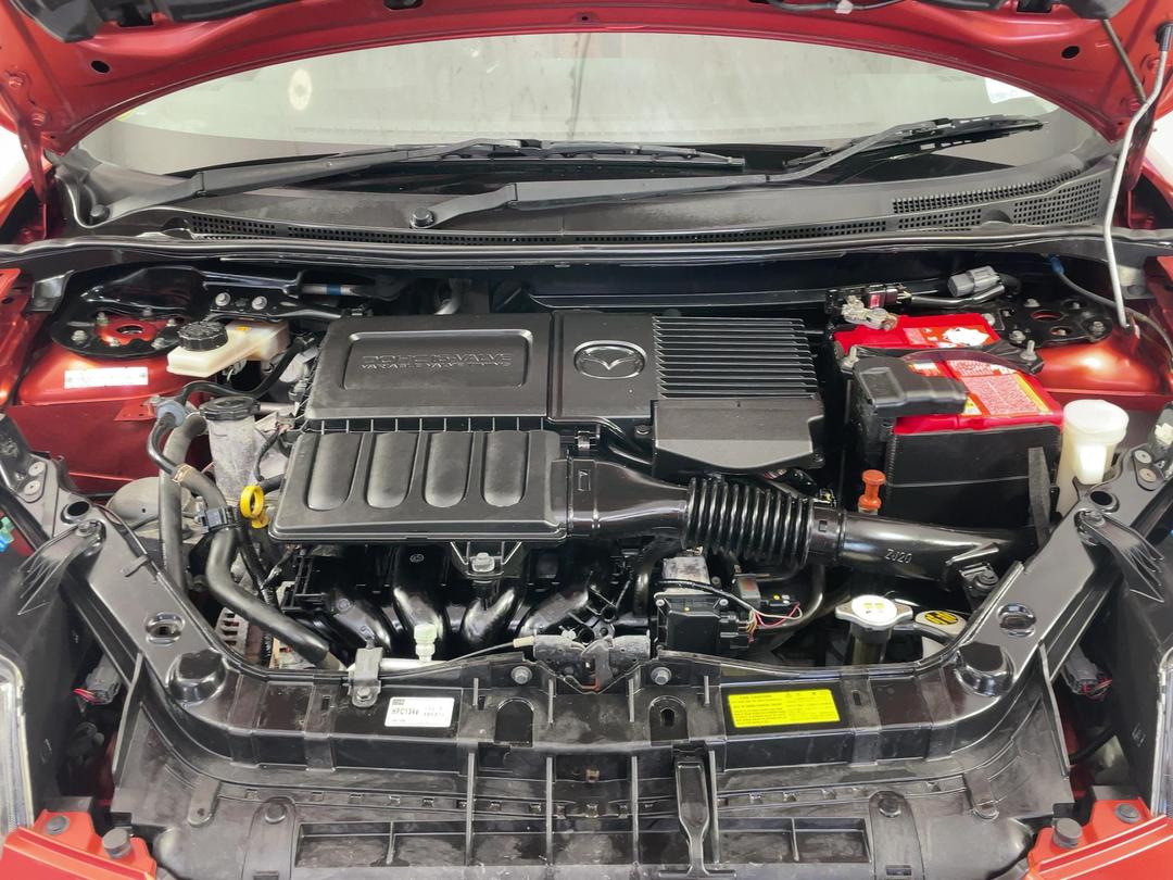 Photo '13' of Mazda Verisa