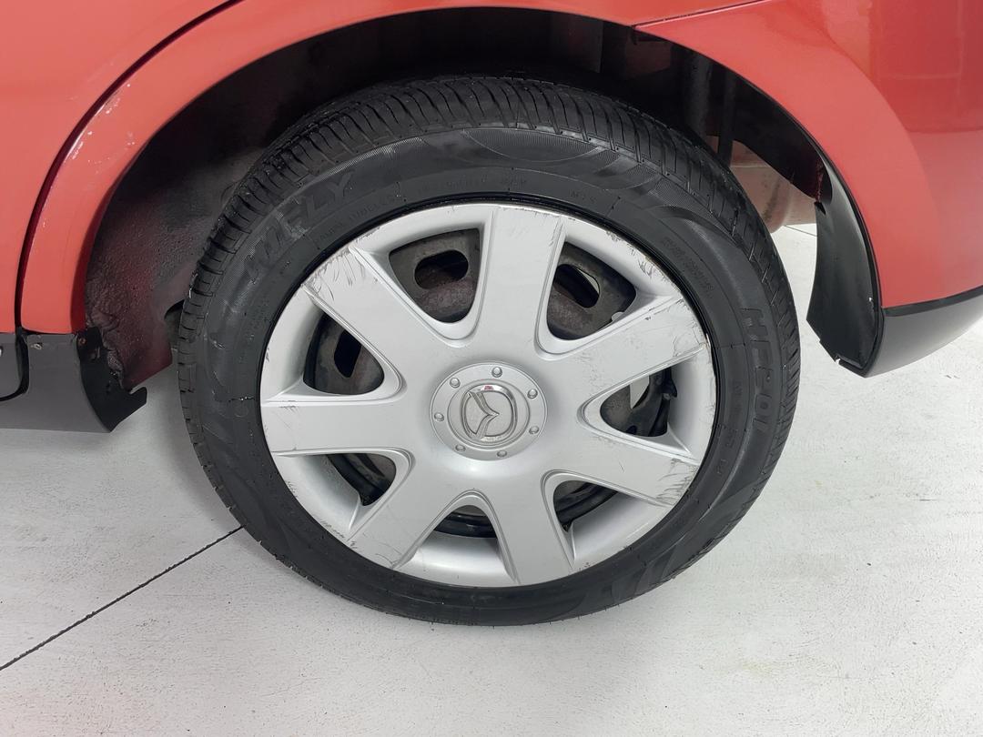Photo '11' of Mazda Verisa