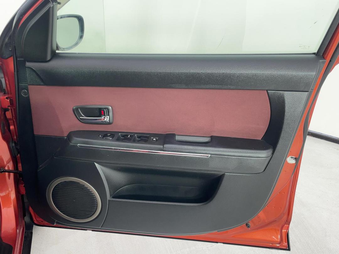 Photo '15' of Mazda Verisa