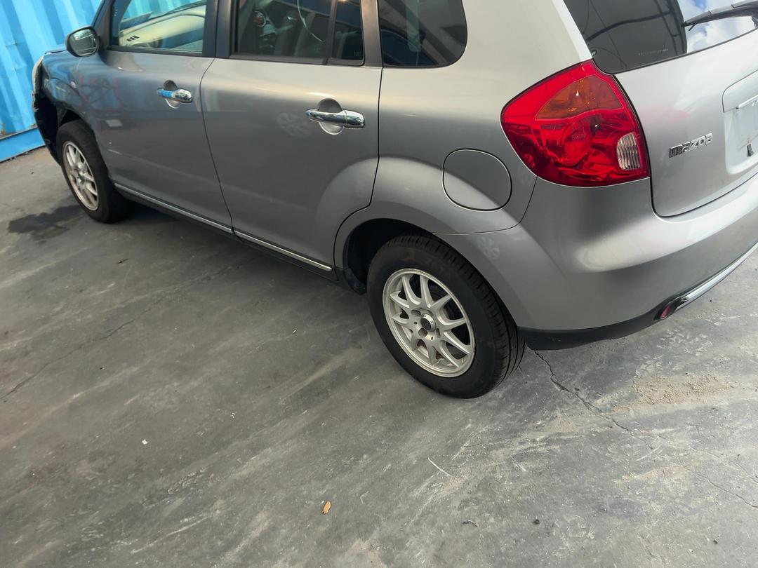 Photo '9' of Mazda Verisa