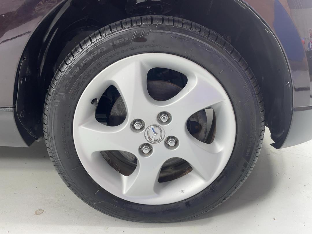 Photo '9' of Mazda Verisa