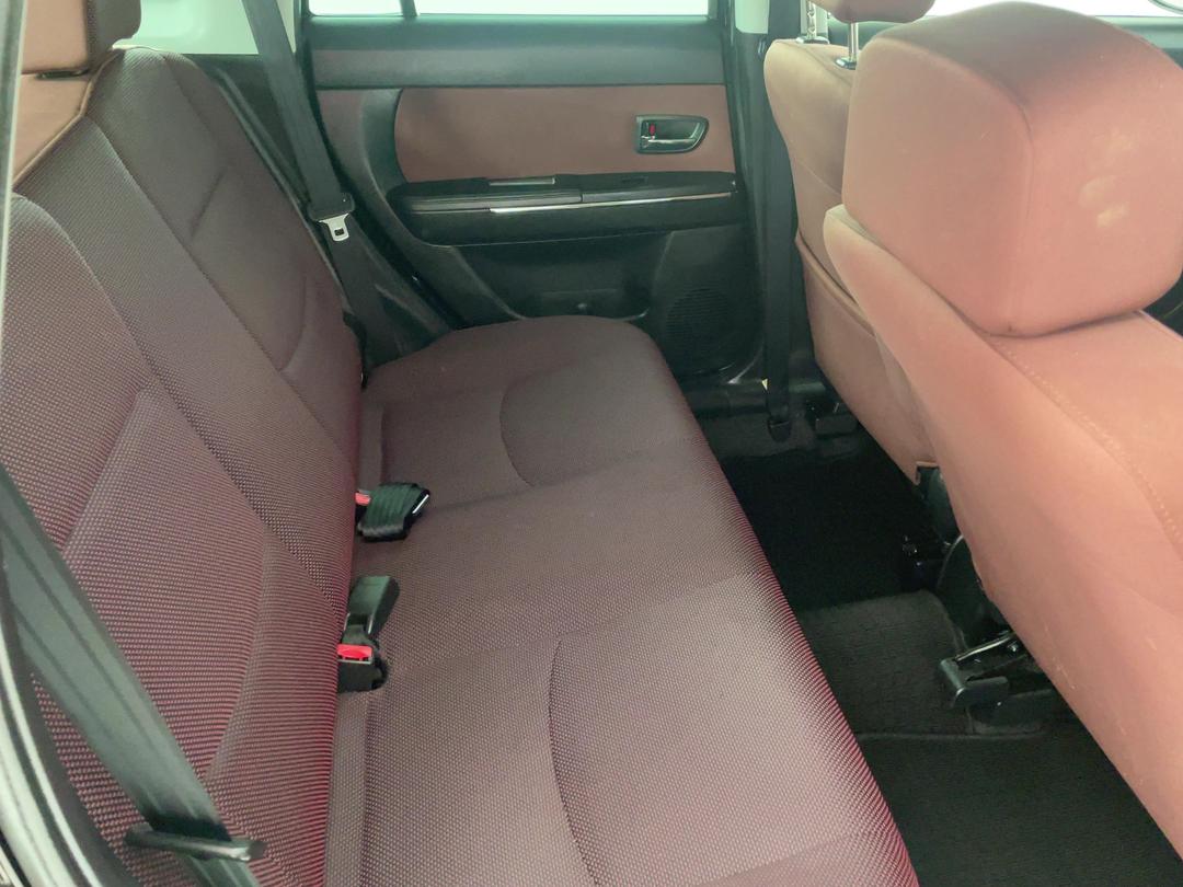 Photo '20' of Mazda Verisa