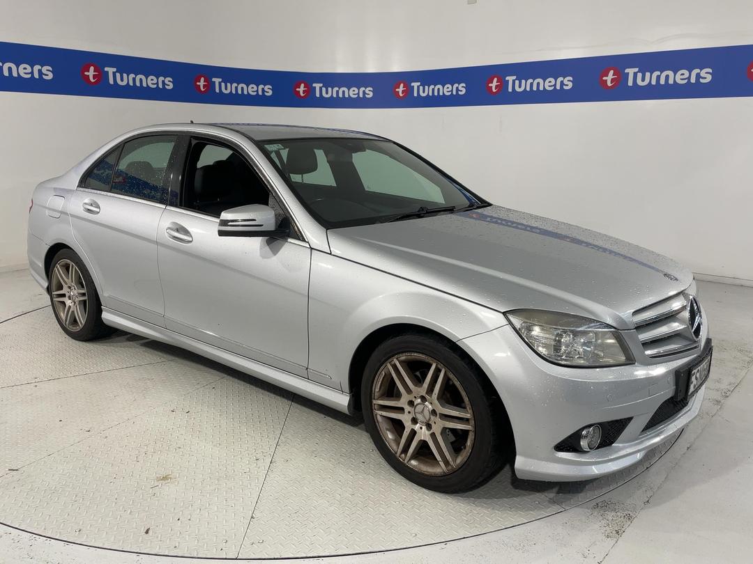 Photo '1' of Mercedes-Benz C220