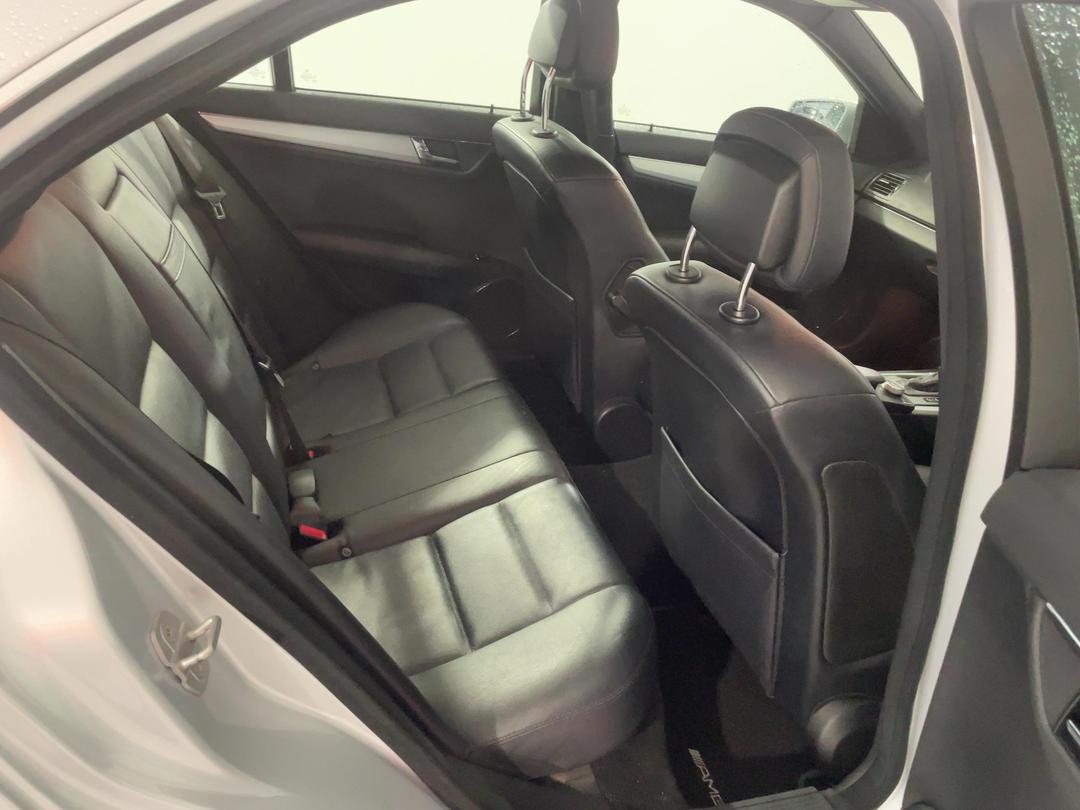 Photo '20' of Mercedes-Benz C220