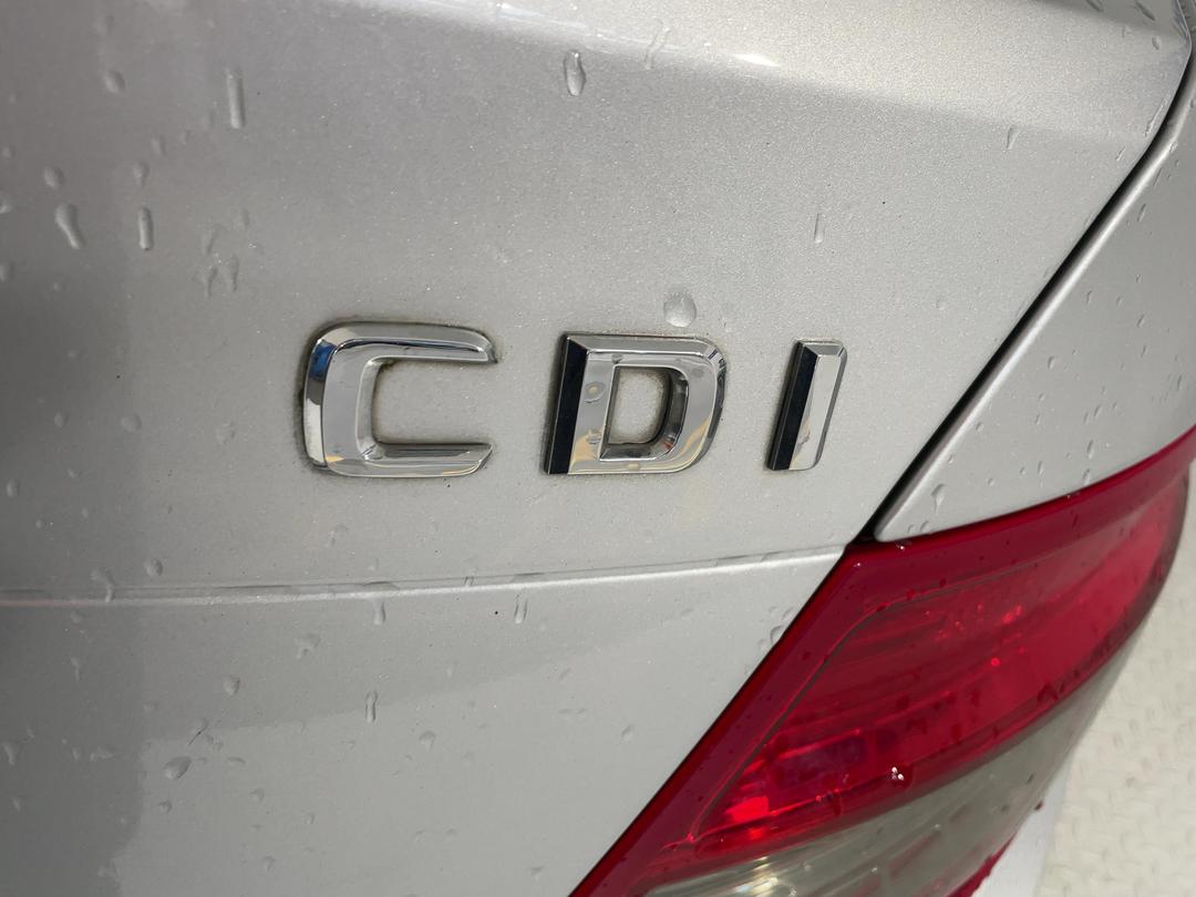 Photo '37' of Mercedes-Benz C220