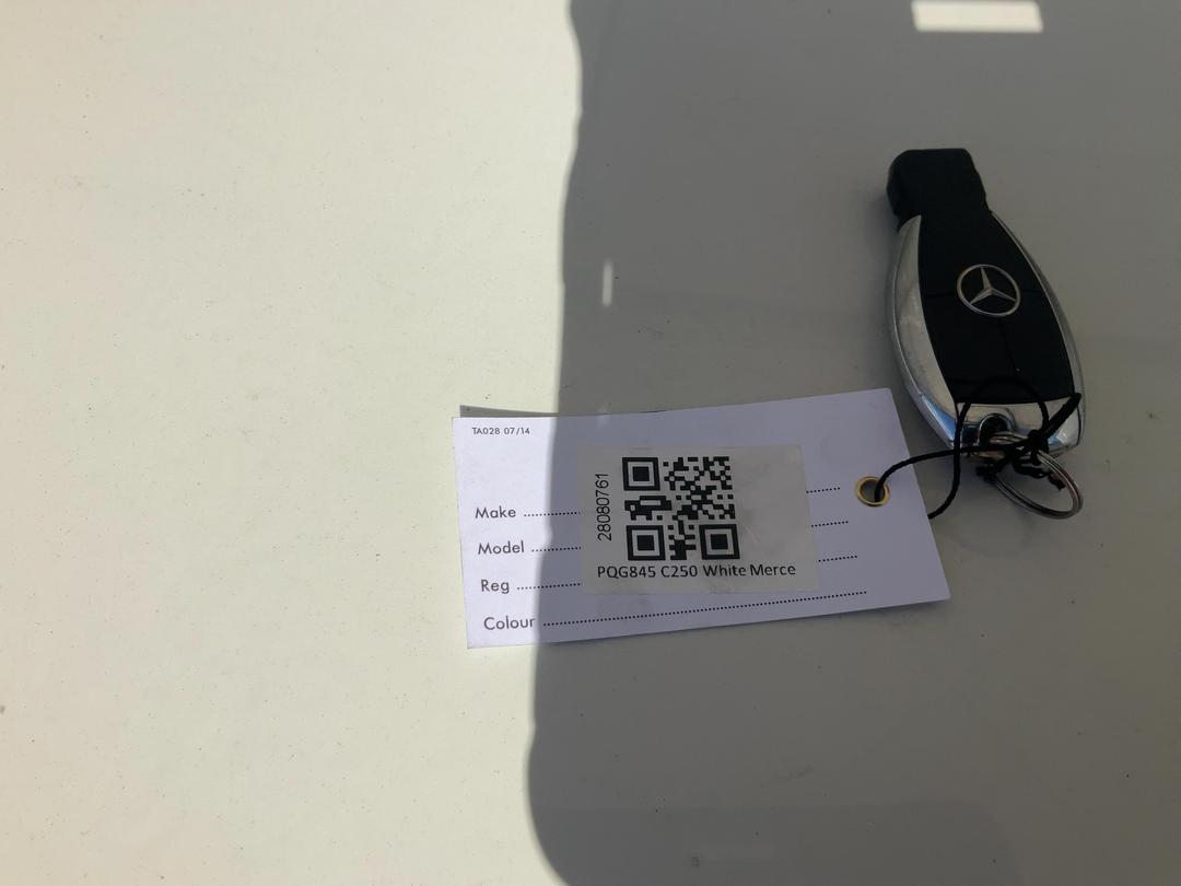 Photo '19' of Mercedes-Benz C250