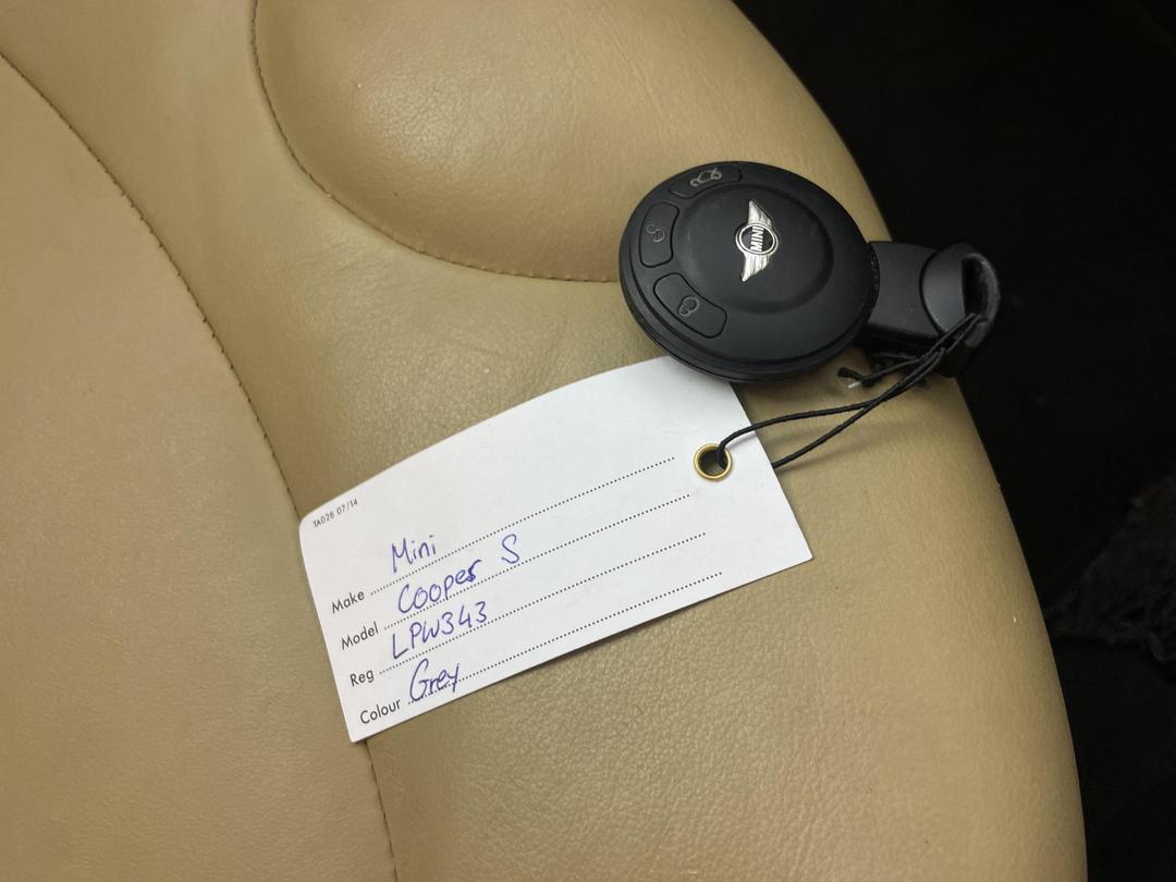 Photo '21' of Mini Cooper