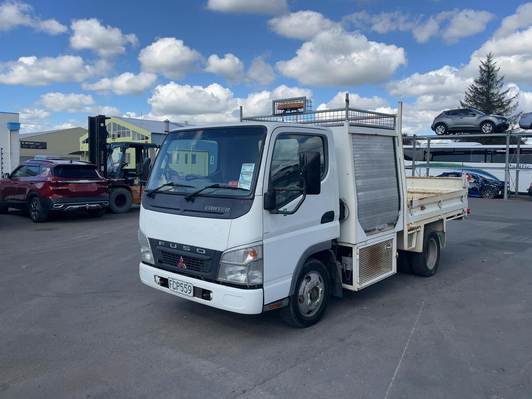 Photo '12' of Mitsubishi Canter FE130C1 Tipper