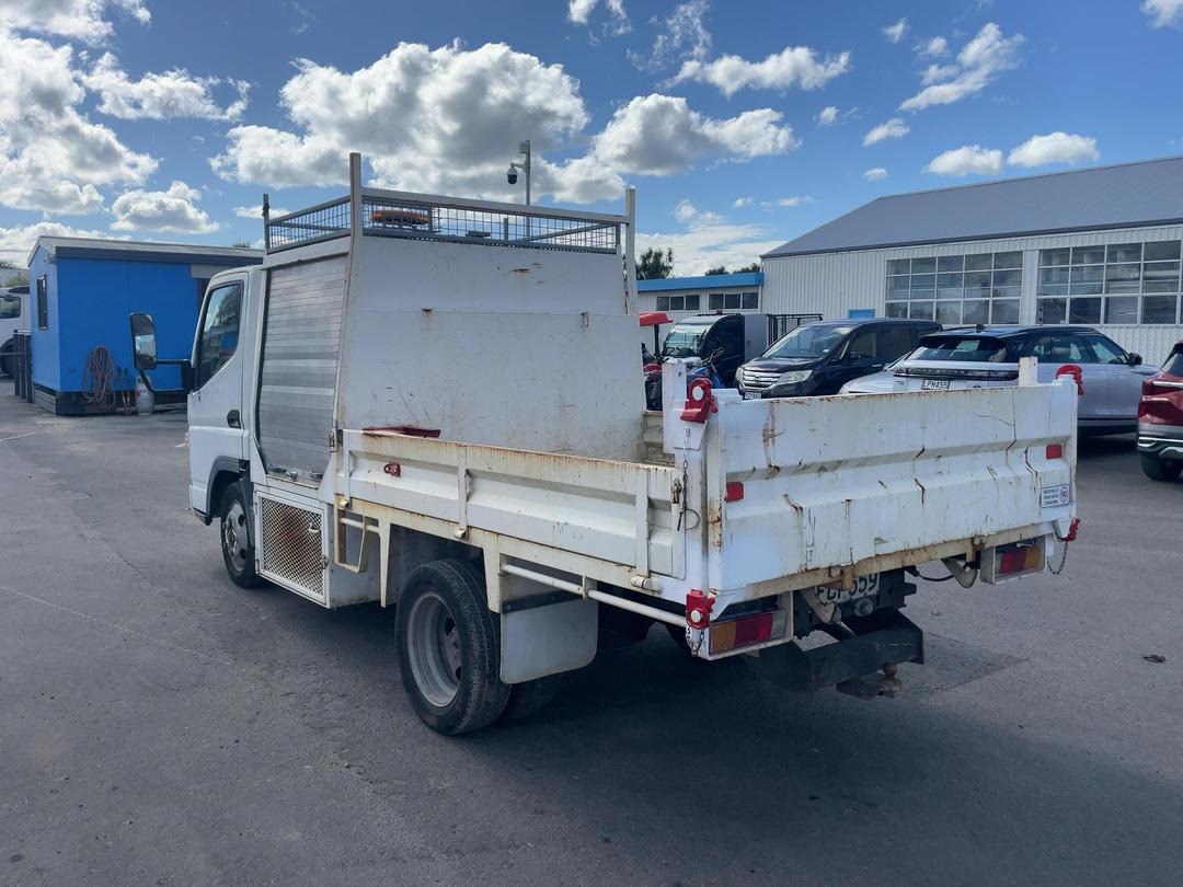 Photo '10' of Mitsubishi Canter FE130C1 Tipper