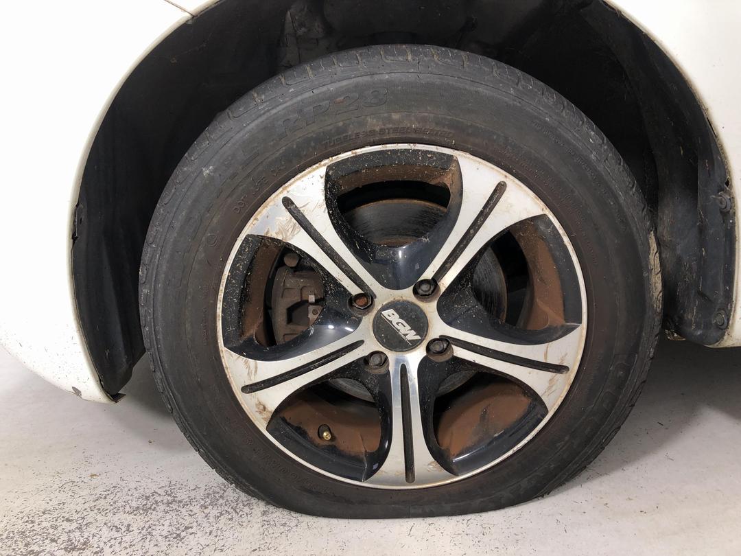 Photo '5' of Mitsubishi Colt