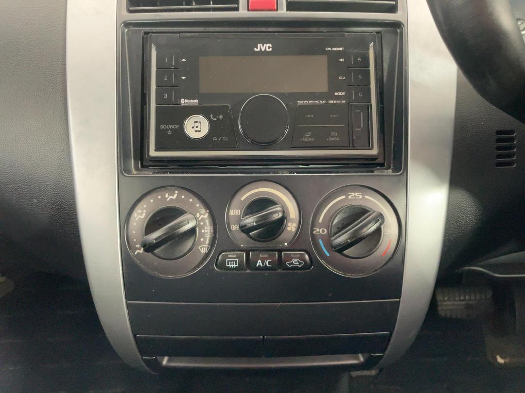 Photo '18' of Mitsubishi Colt