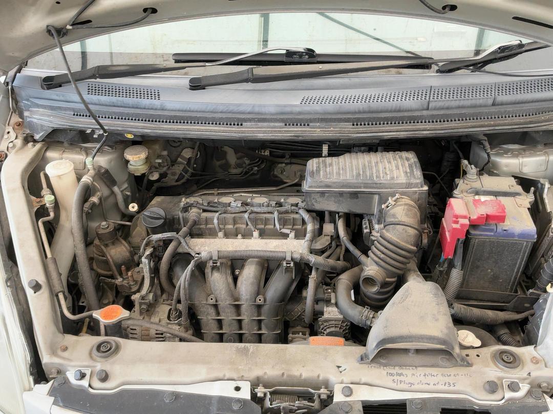 Photo '10' of Mitsubishi Colt Photo '10' of Mitsubishi Colt