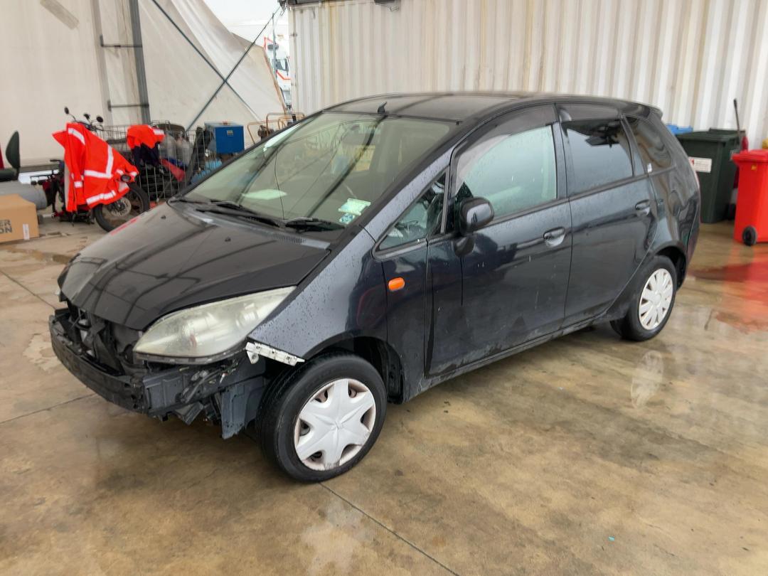Photo '4' of Mitsubishi Colt Photo '4' of Mitsubishi Colt