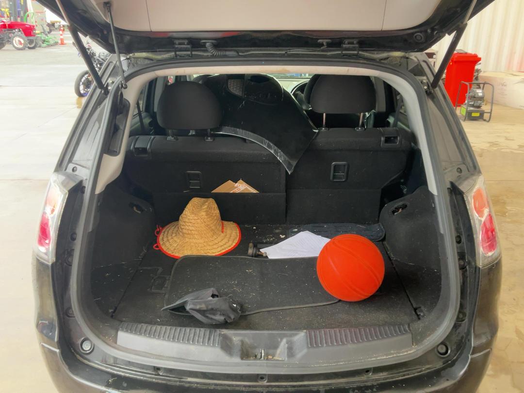 Photo '18' of Mitsubishi Colt Photo '18' of Mitsubishi Colt