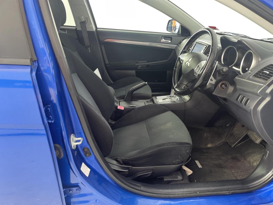 Photo '16' of Mitsubishi Galant