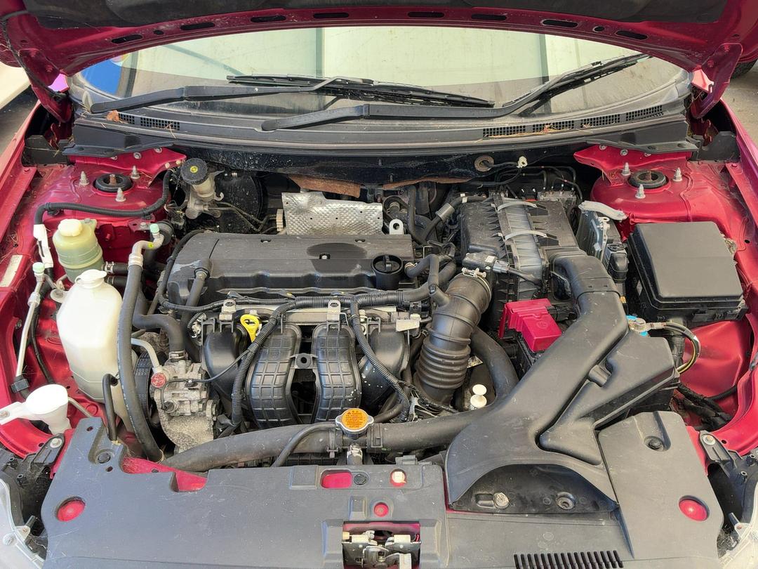 Photo '17' of Mitsubishi Galant Photo '17' of Mitsubishi Galant