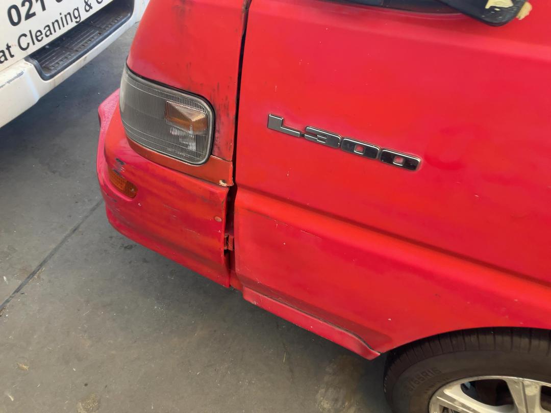 Photo '9' of Mitsubishi L300 LWB