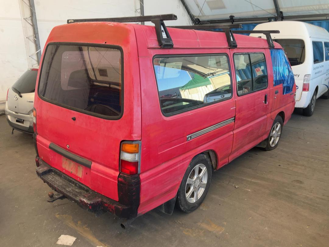 Photo '15' of Mitsubishi L300 LWB