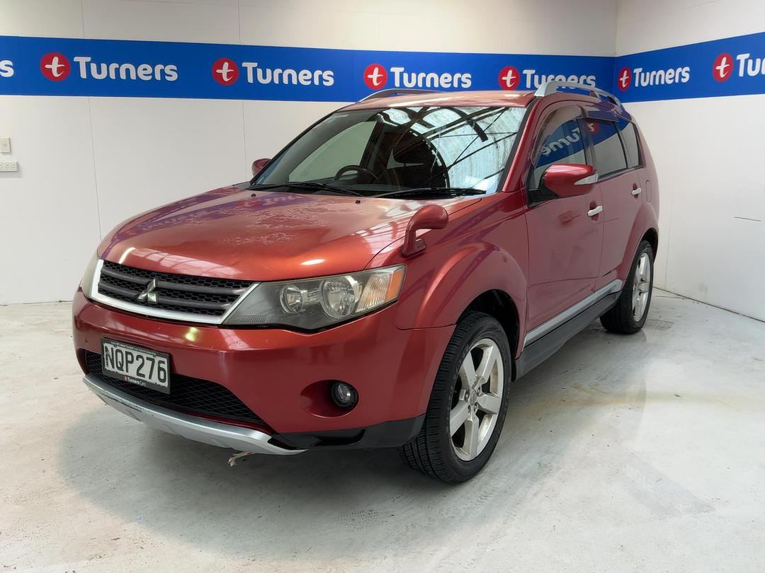 Photo '4' of Mitsubishi Outlander