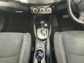 Photo '18' of Mitsubishi Outlander