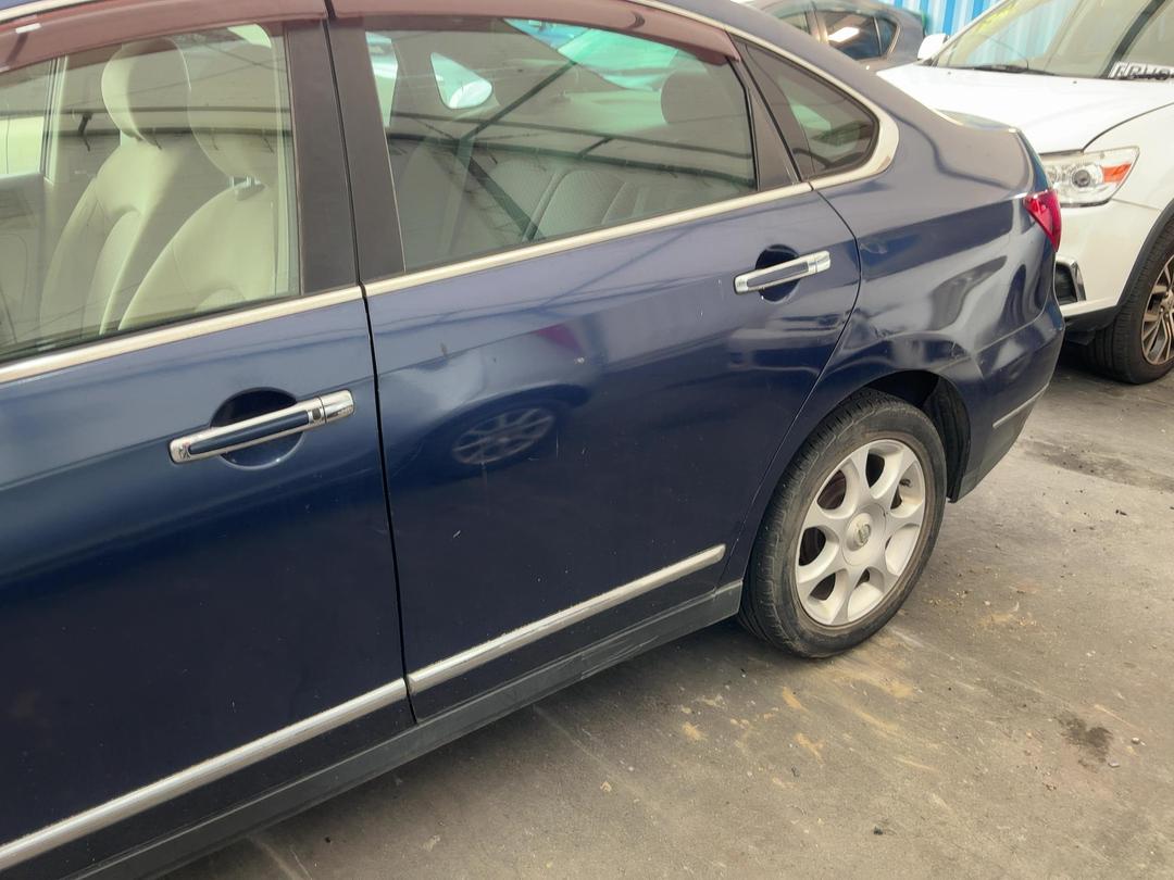 Photo '8' of Nissan Bluebird Sylphy