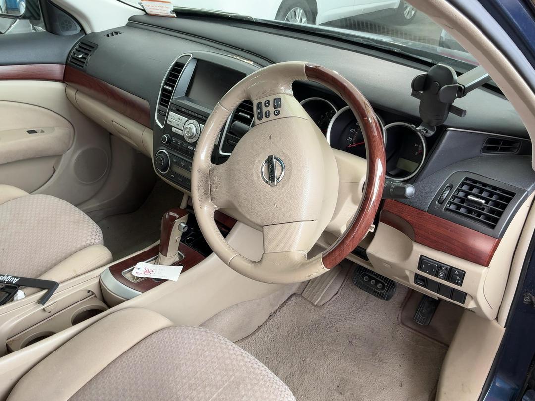 Photo '21' of Nissan Bluebird Sylphy