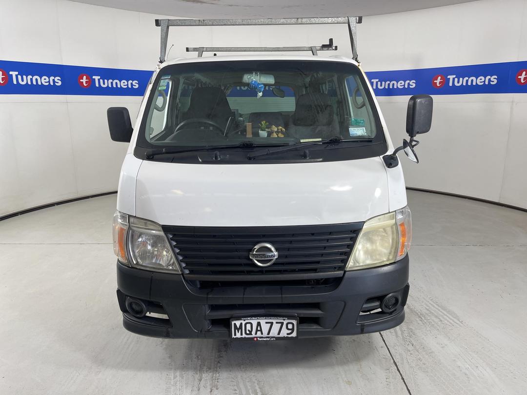 Photo '2' of Nissan Caravan