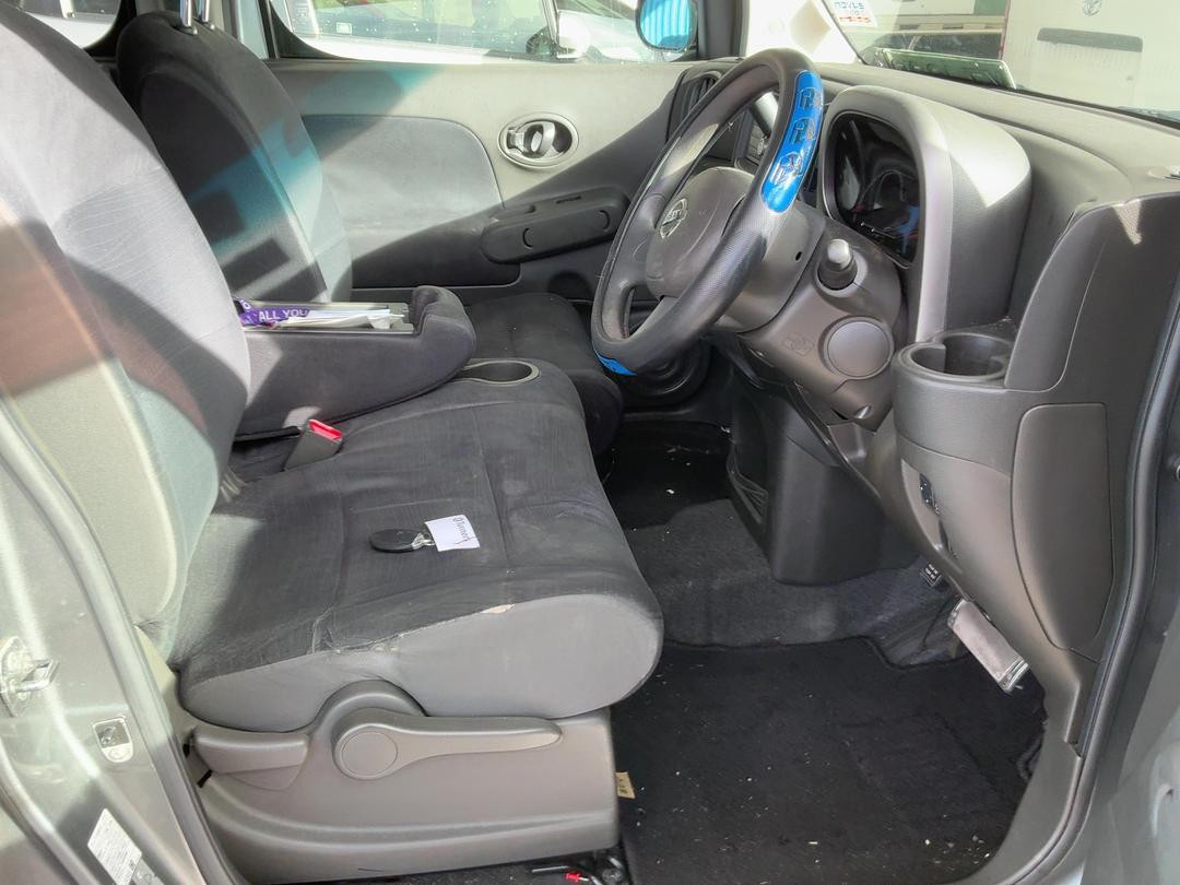 Photo '15' of Nissan Cube Photo '15' of Nissan Cube
