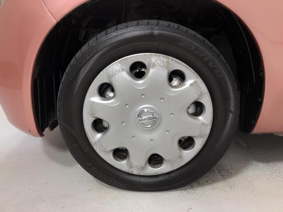 Photo '10' of Nissan March