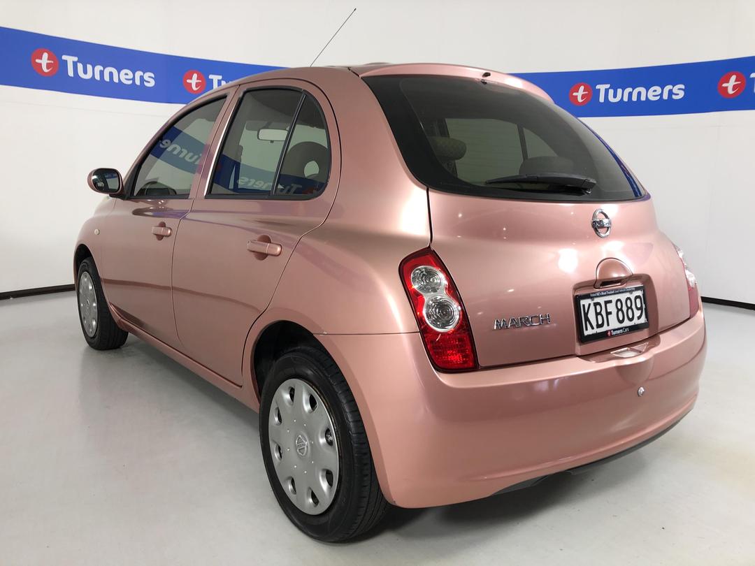 Photo '5' of Nissan March