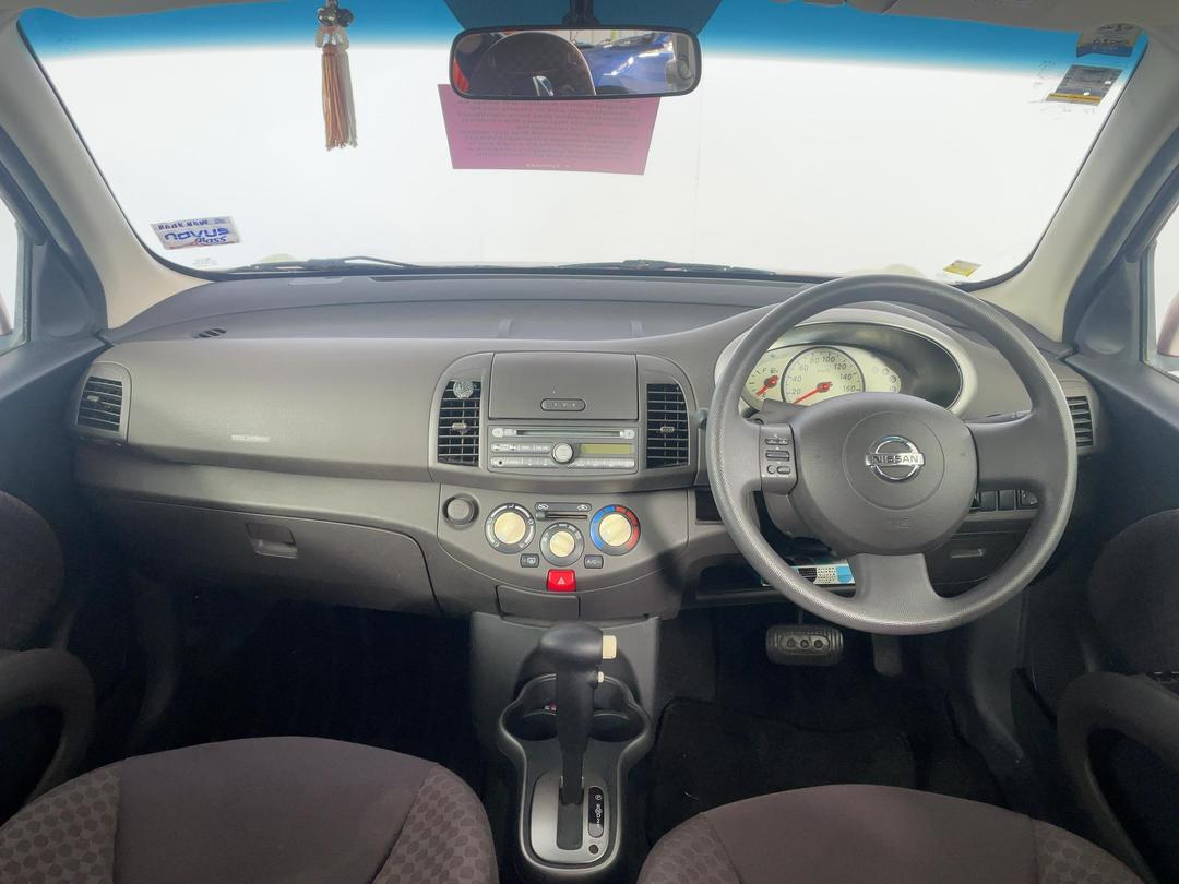 Photo '15' of Nissan March Photo '15' of Nissan March