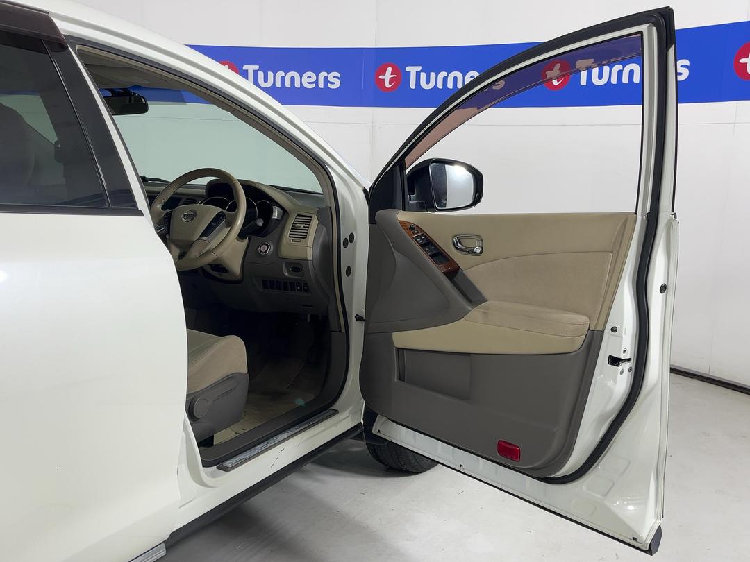 Photo '15' of Nissan Murano