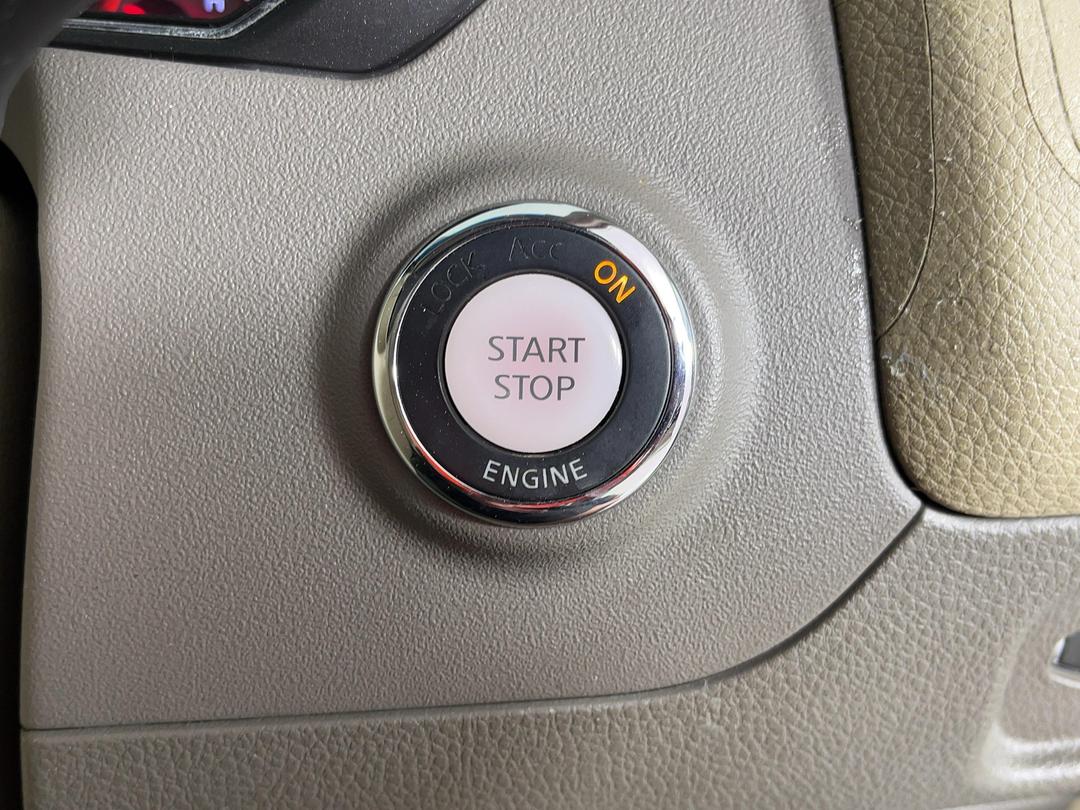 Photo '25' of Nissan Murano