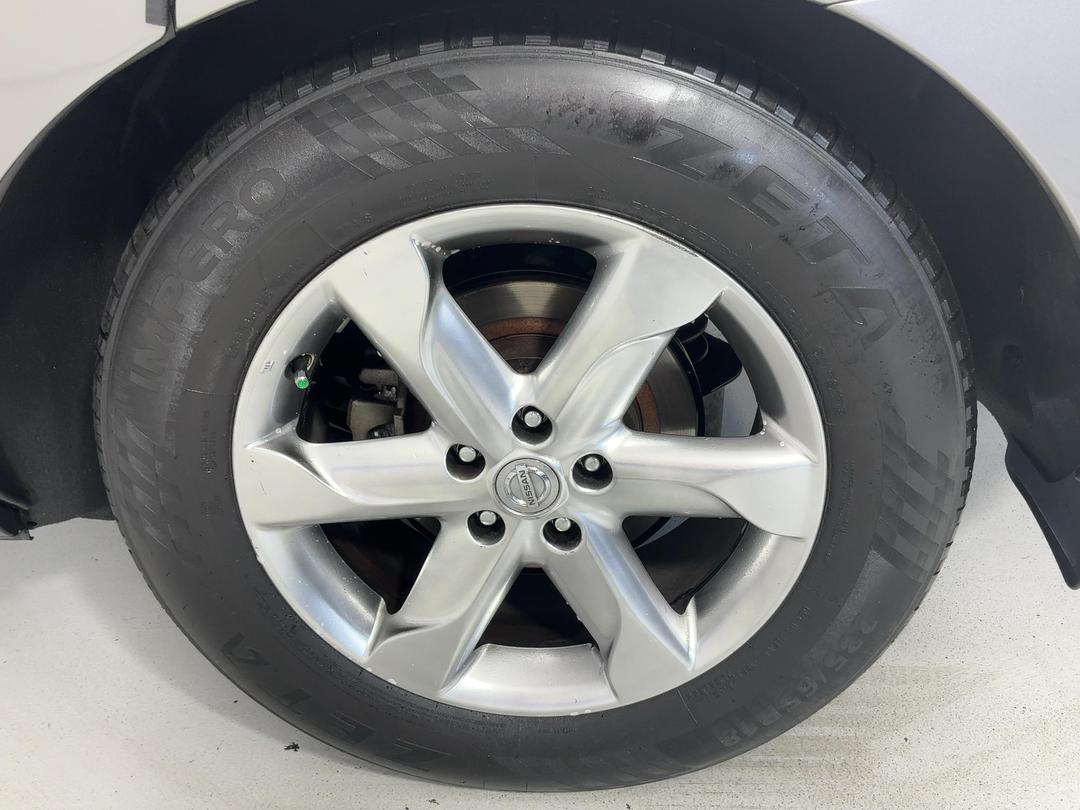 Photo '11' of Nissan Murano