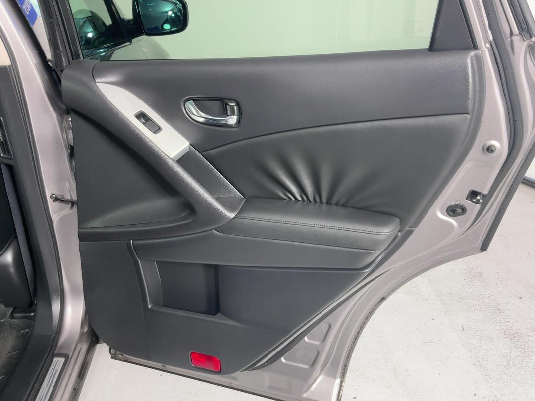 Photo '19' of Nissan Murano