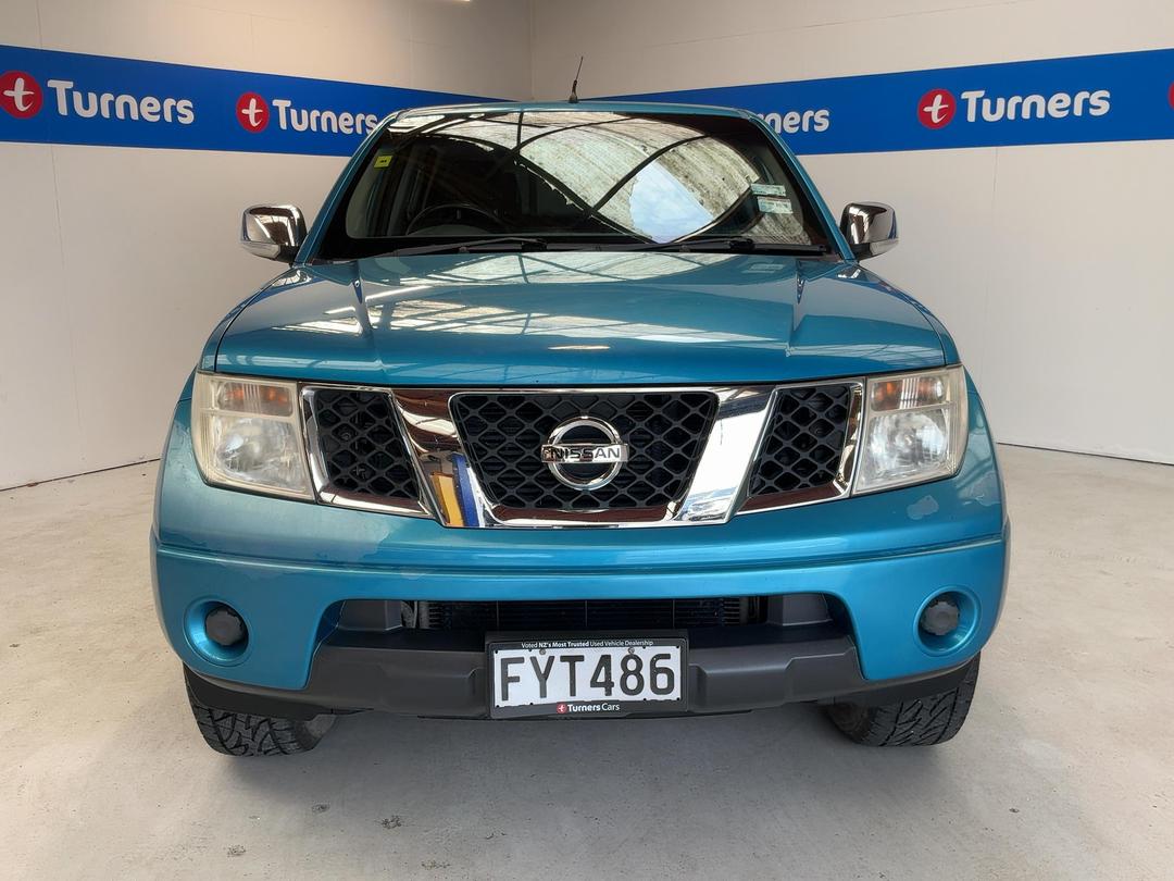 Photo '2' of Nissan Navara