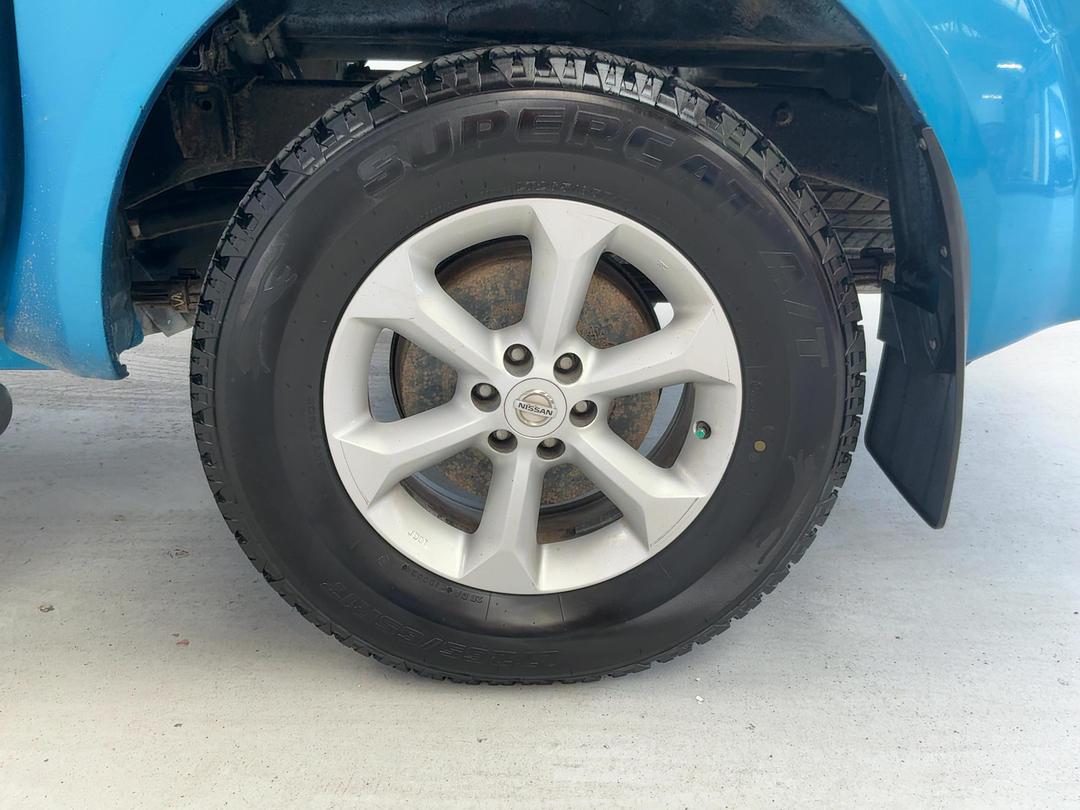 Photo '11' of Nissan Navara
