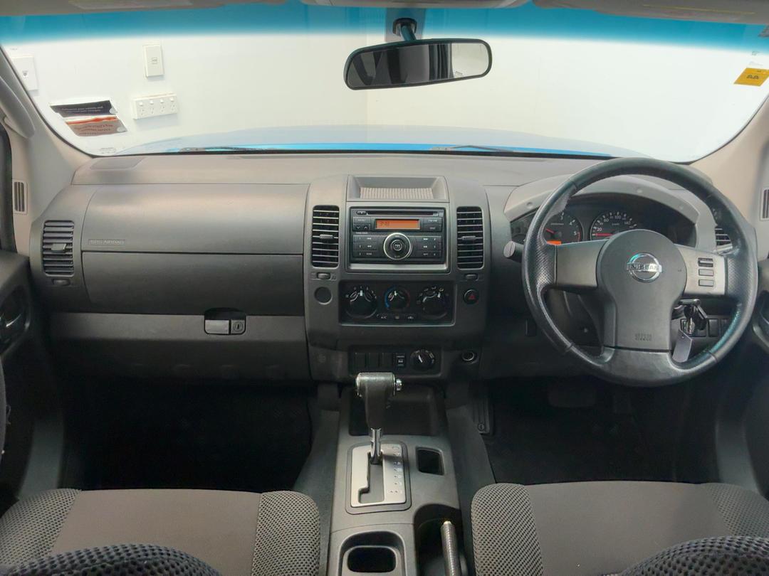 Photo '17' of Nissan Navara
