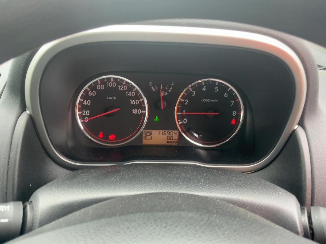 Photo '14' of Nissan Note