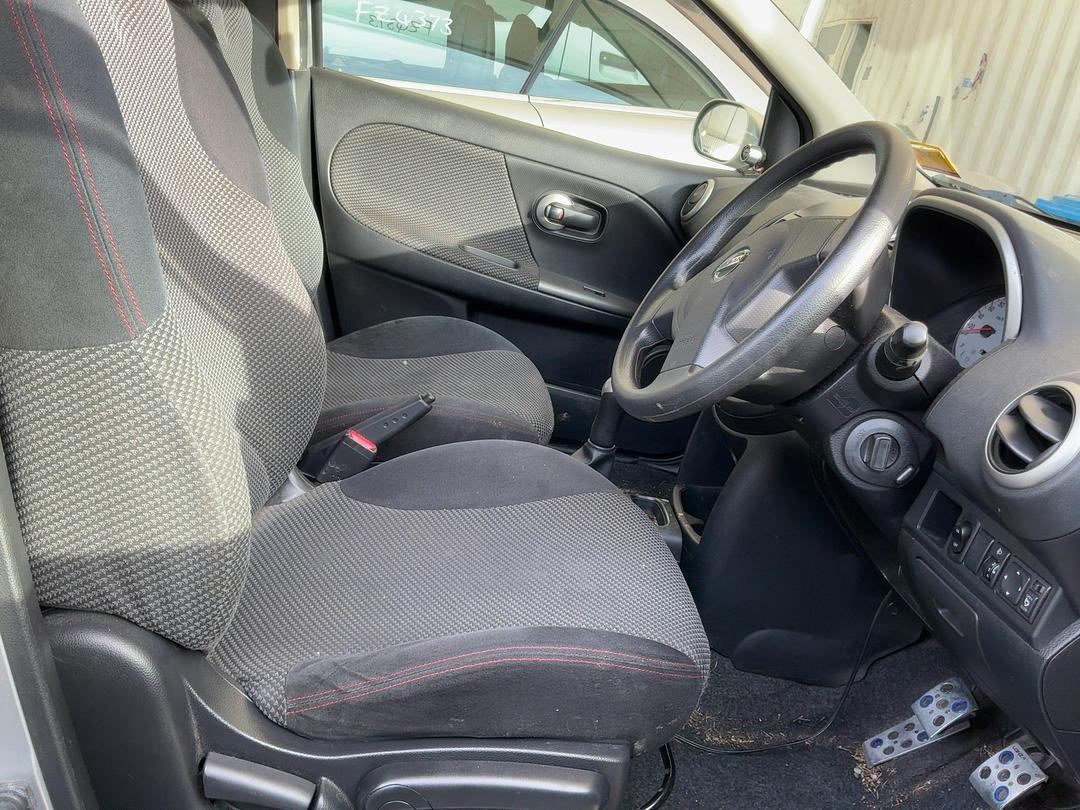 Photo '9' of Nissan Note Photo '9' of Nissan Note