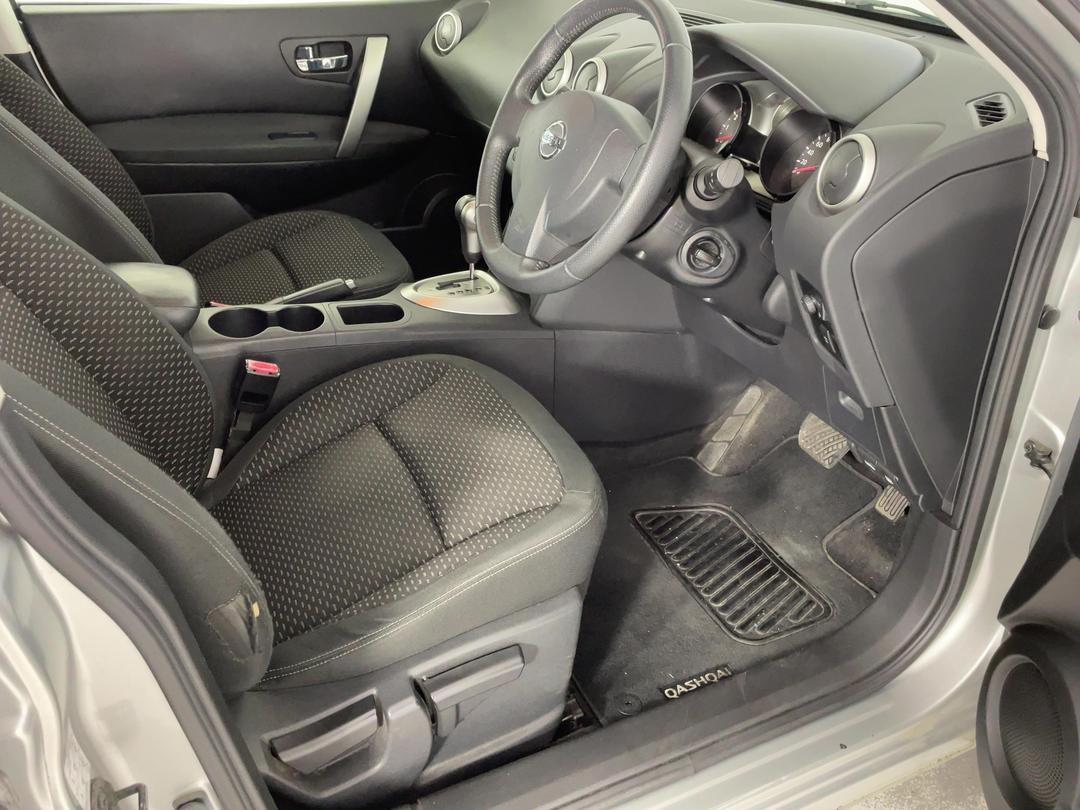 Photo '16' of Nissan Qashqai