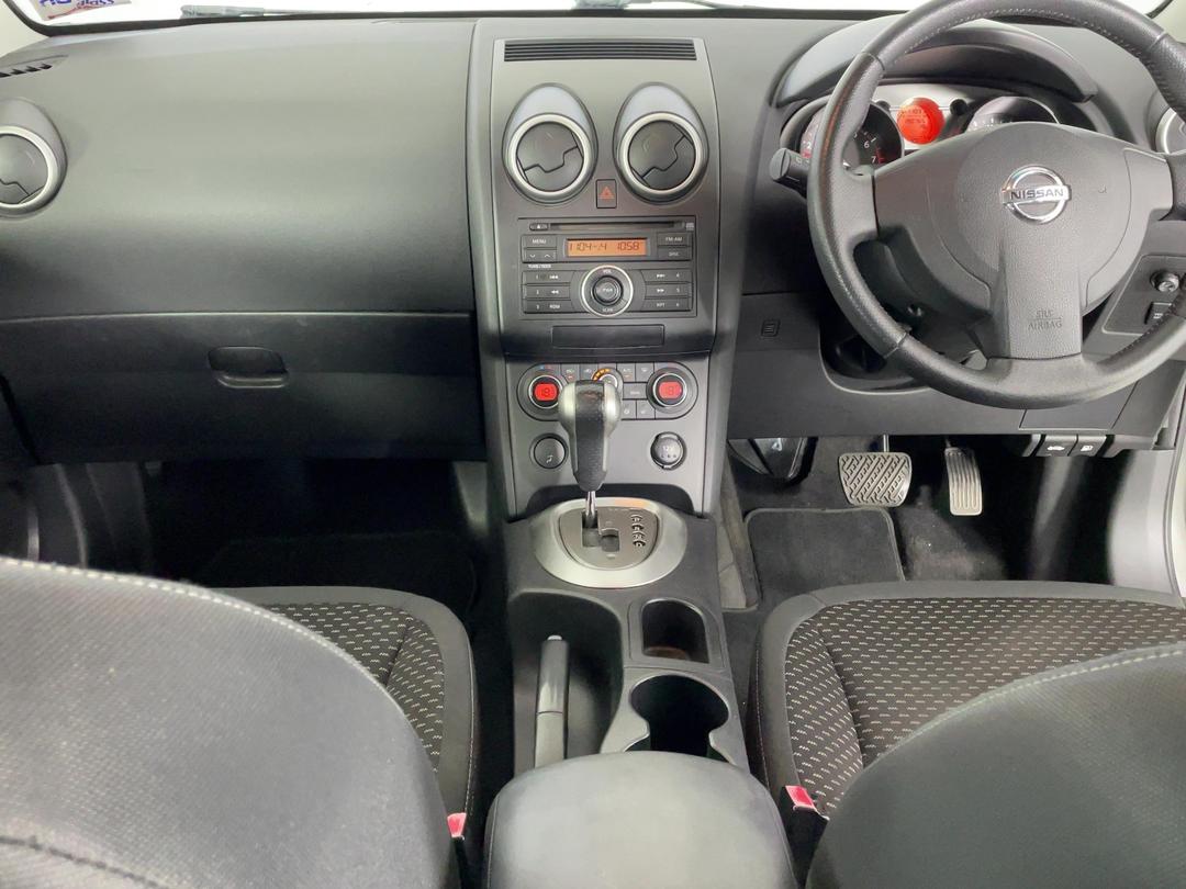Photo '17' of Nissan Qashqai