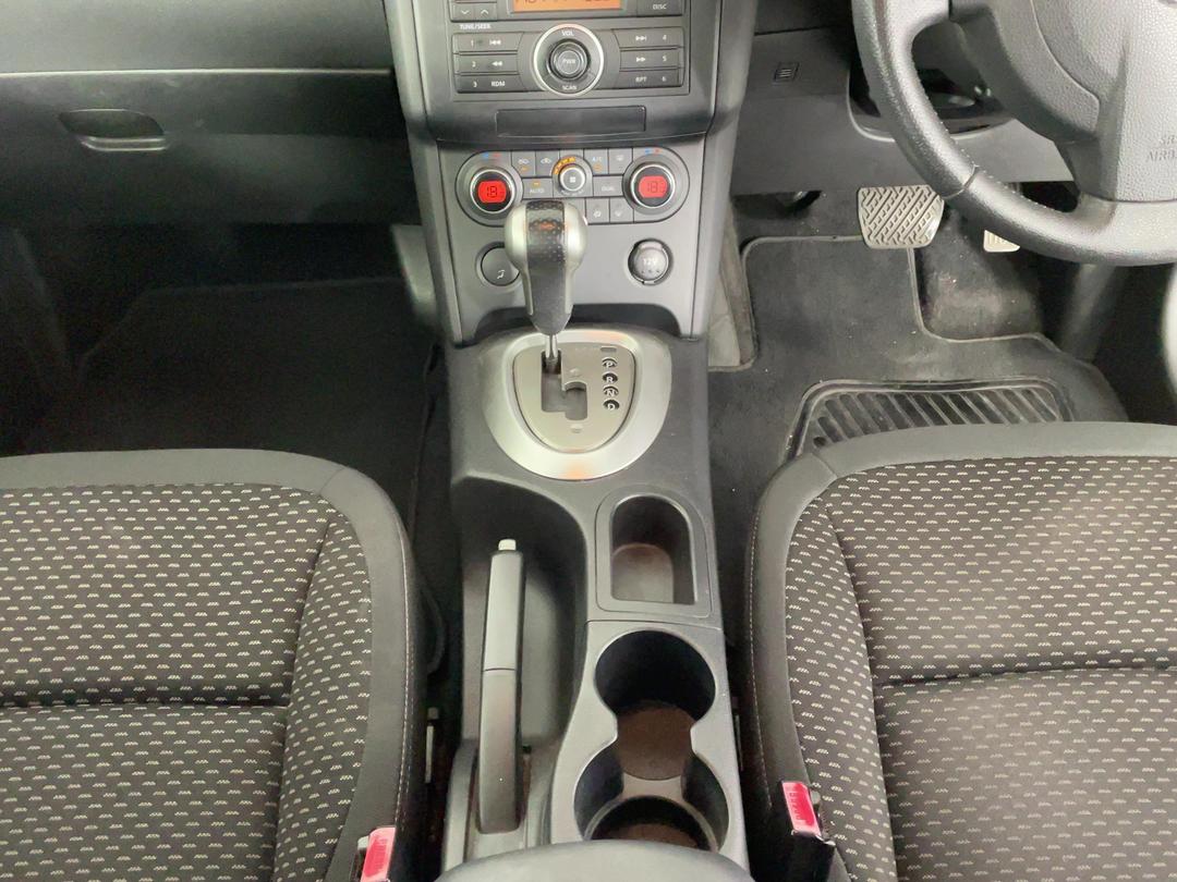 Photo '18' of Nissan Qashqai