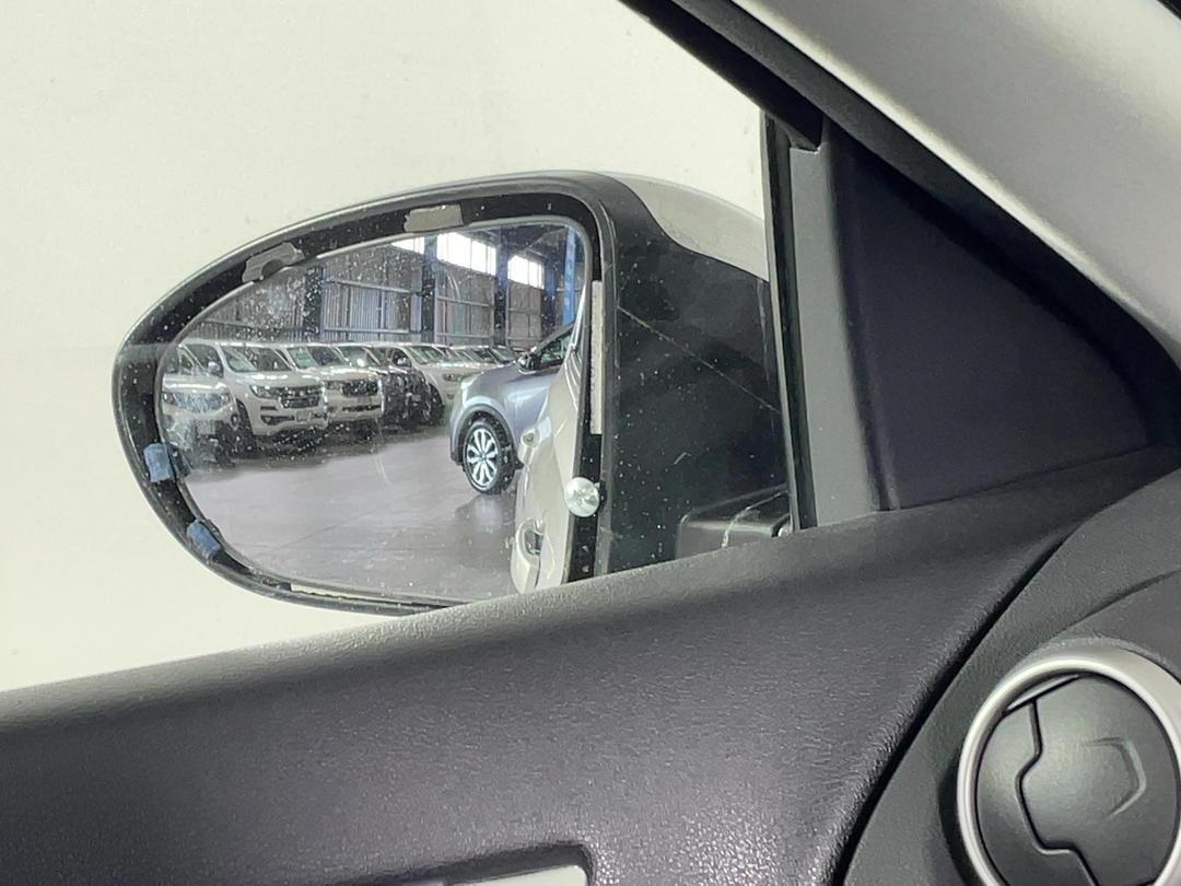 Photo '32' of Nissan Qashqai