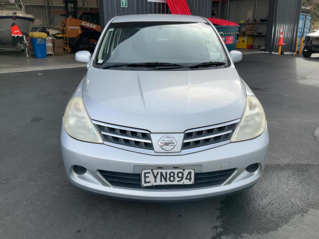 Photo '2' of Nissan Tiida ST