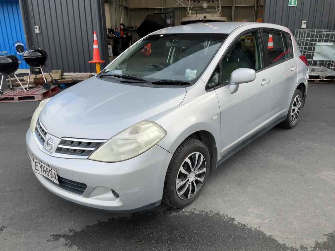 Photo '3' of Nissan Tiida ST