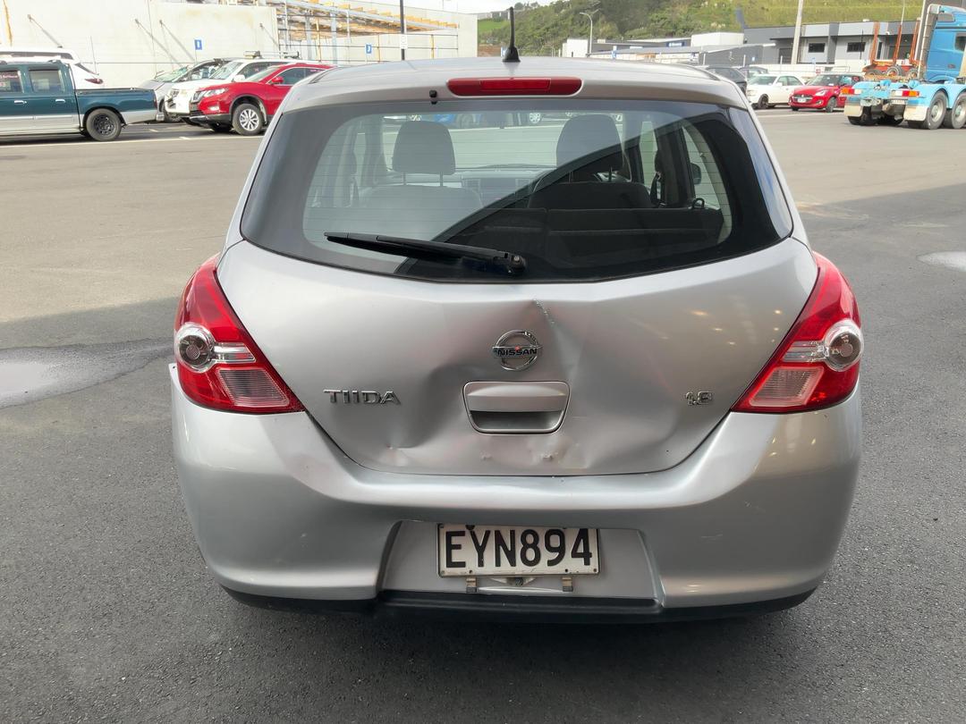 Photo '6' of Nissan Tiida ST