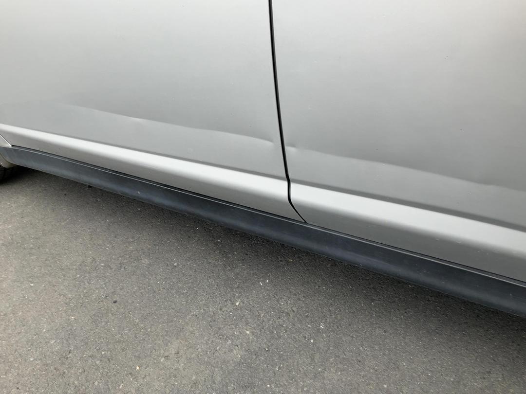 Photo '14' of Nissan Tiida ST