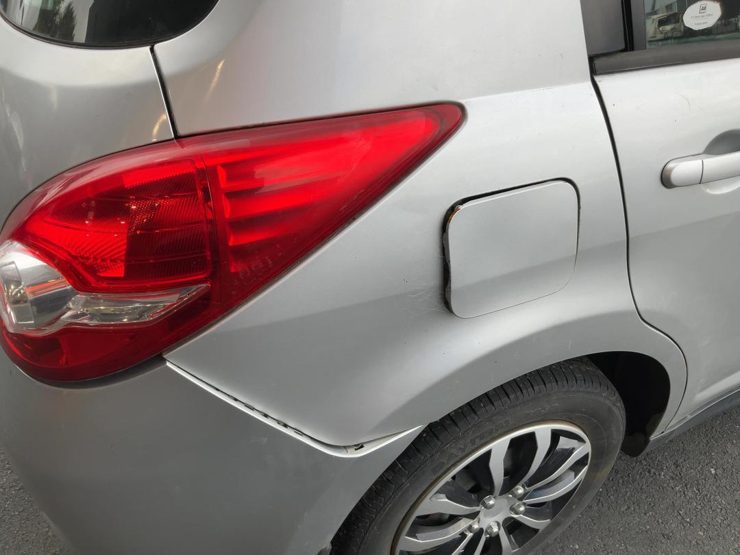 Photo '16' of Nissan Tiida ST